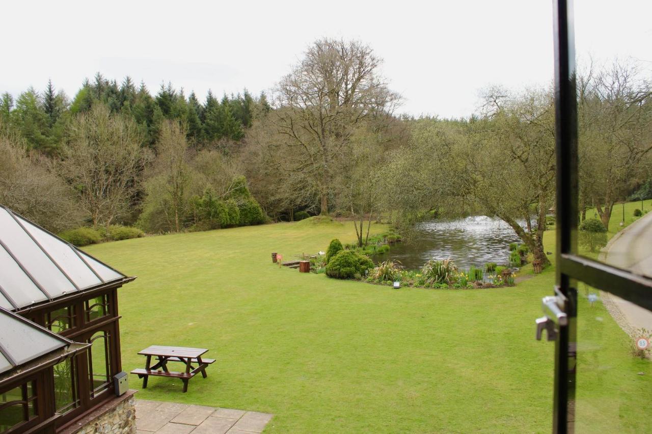 Lakeview Manor Dunkeswell Buitenkant foto